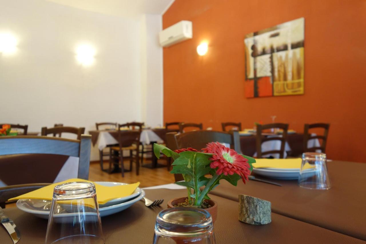 Agriturismo Molino Nuovo คาสเทลซานเปียโตรแตร์เม ภายนอก รูปภาพ