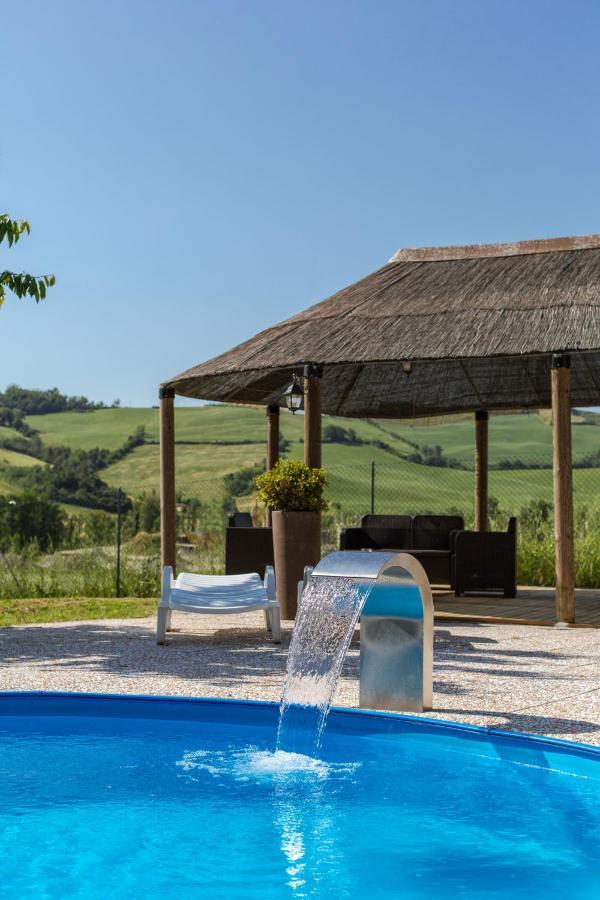 Agriturismo Molino Nuovo คาสเทลซานเปียโตรแตร์เม ภายนอก รูปภาพ
